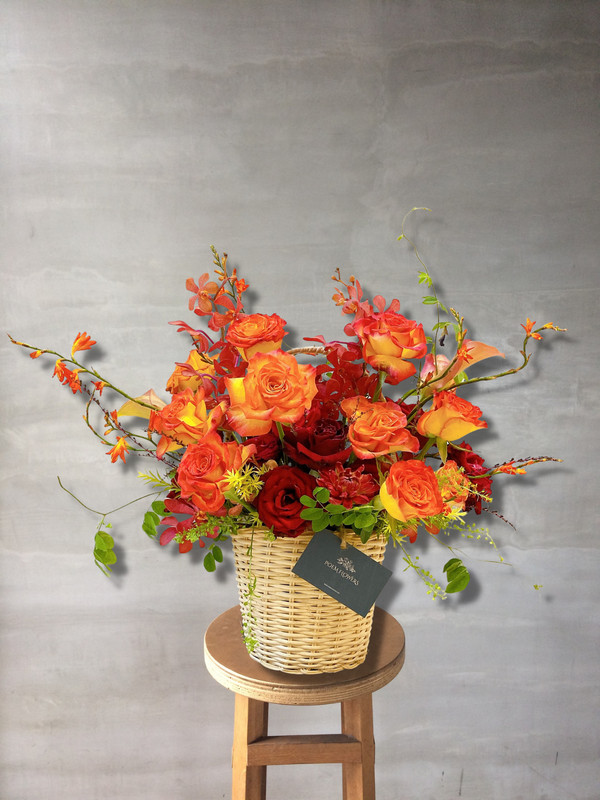 Giỏ hoa ban mai chúc mừng