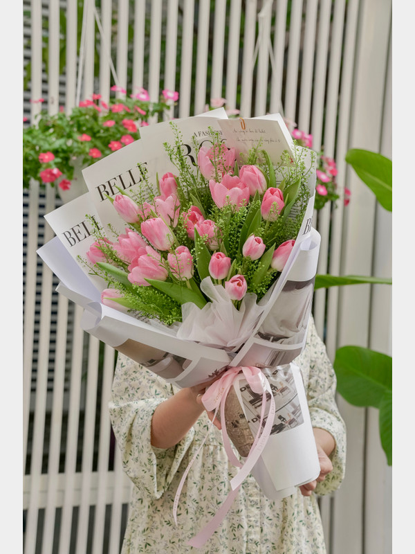 Bó hoa tulip 20 cành tặng vợ
