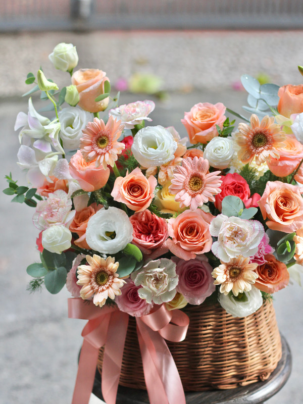 [Hoa 20/11] Giỏ hoa khai trương - Giỏ hoa tone cam trắng tặng khai trương, sinh nhật mẹ