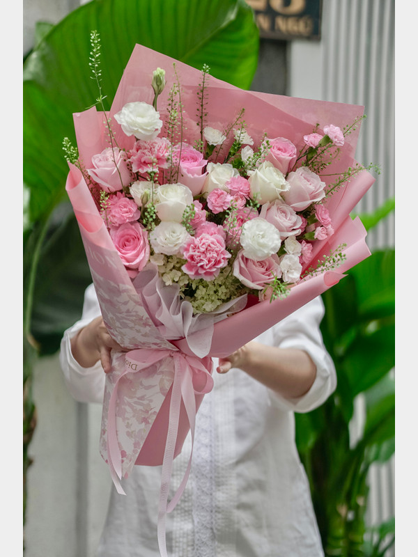 Bó hoa hồng mix cẩm chướng tặng mẹ