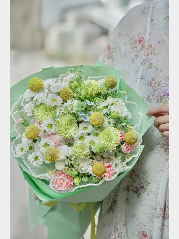 Bó hoa sinh nhật - Bó hoa mùa hạ trong veo tặng bạn