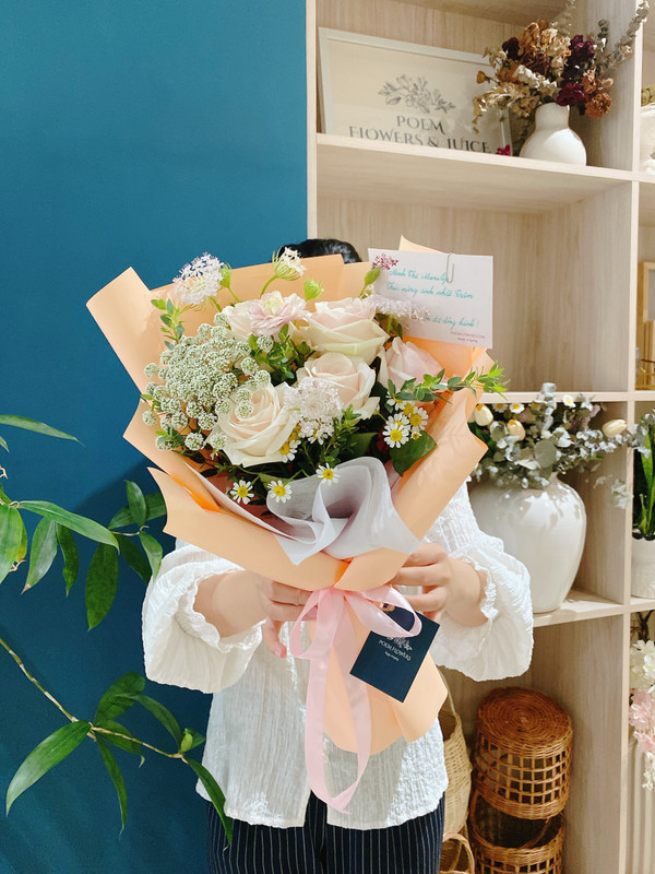 Hoa tặng người thương - Bó hoa hồng kem