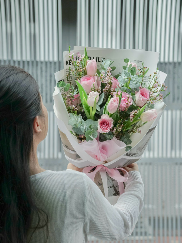 [Hoa 20/10] Bó hoa tulip sinh nhật - Quà tặng bạn gái dịp sinh nhật