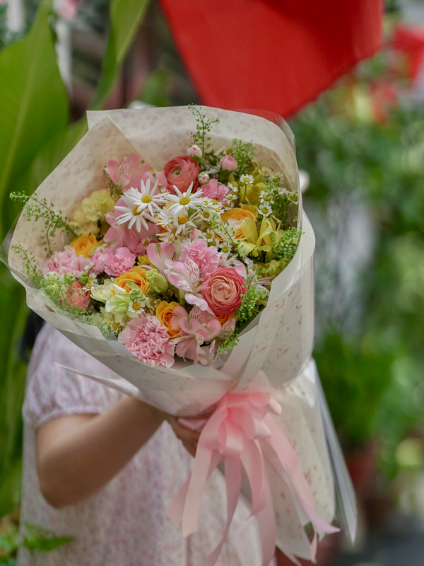 Bó hoa mix mùa hạ tặng sinh nhật bạn