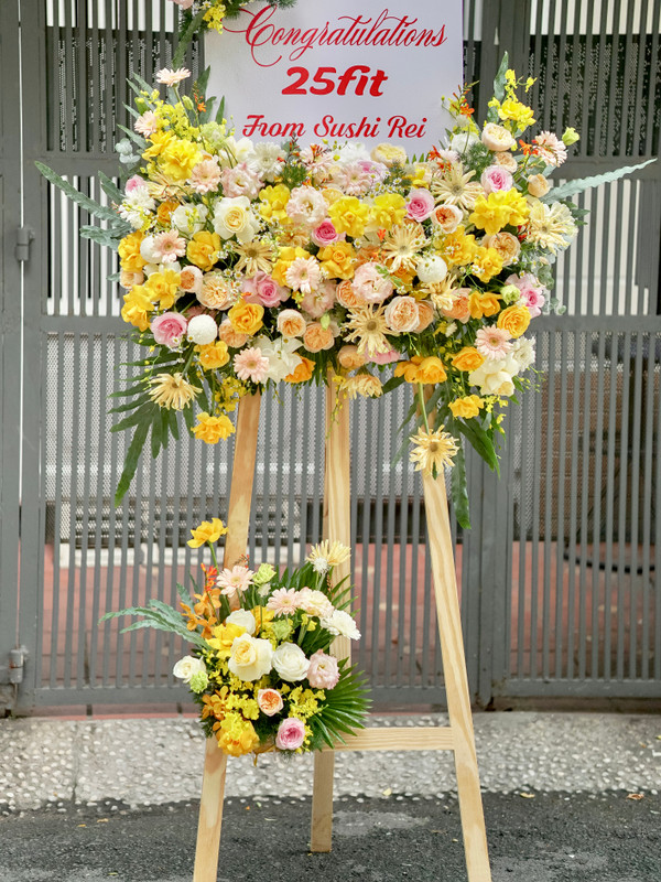 Kệ hoa chúc mừng - Kệ hoa chúc mừng sang trọng