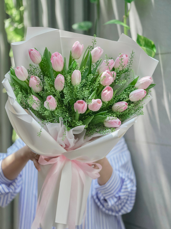 [Hoa 20/10] - Hoa sinh nhật tulip - Bó hoa tulip hồng đẹp tặng người yêu, tặng vợ