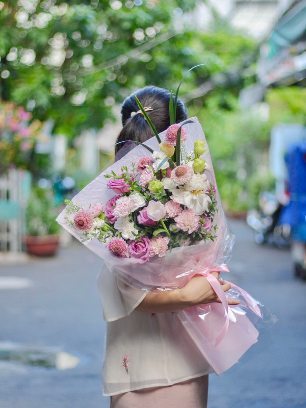 Hoa sinh nhật - Bó hoa sinh nhật tone màu tím hồng mộng mơ