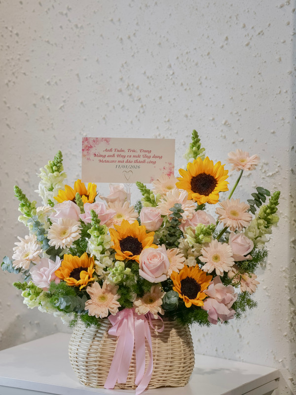 Giỏ hoa hướng dương khai trương
