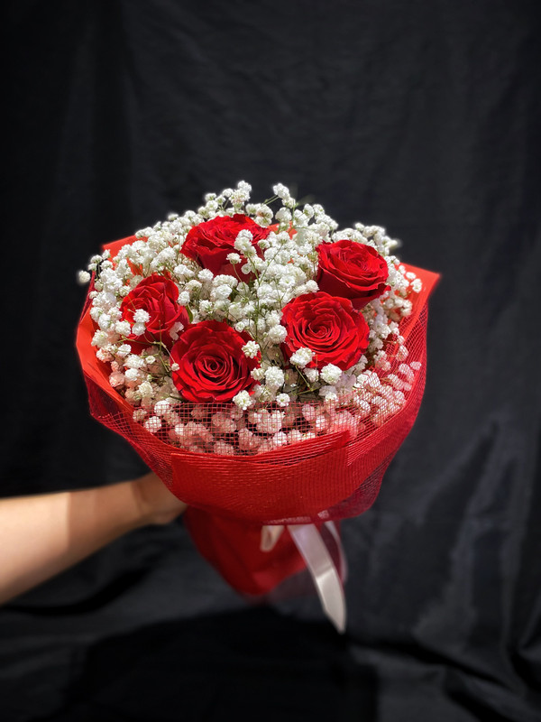 Bó hoa baby hồng đỏ