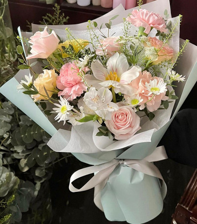 POEM FLOWERS - Hoa sinh nhật - Bó hoa tulip trắng hồng