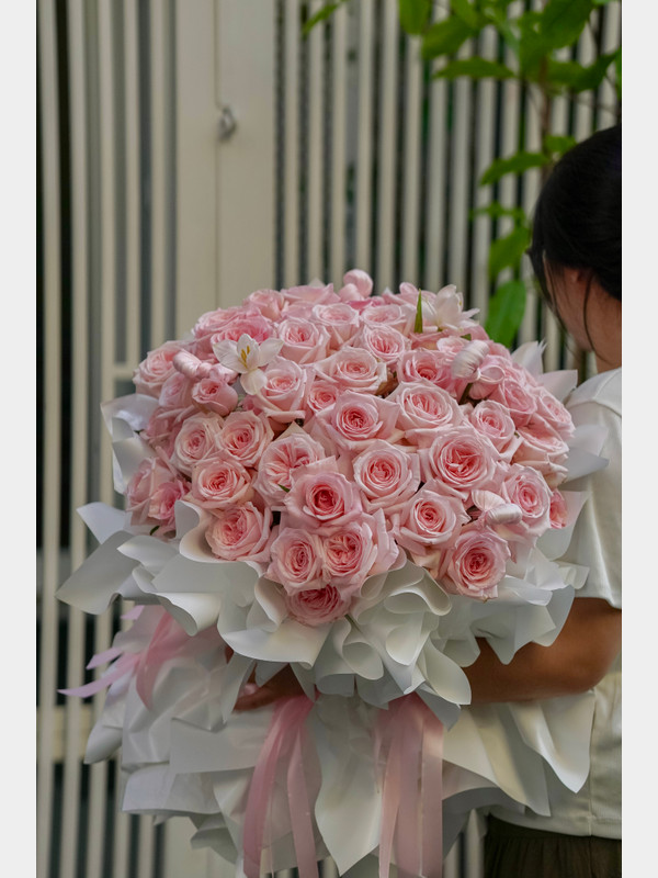 Bó hoa hồng ohara công chúa 60 cành