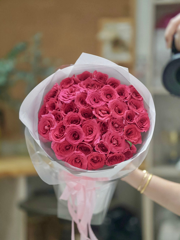 [Hoa 20/10] - Bó hoa hồng đậm pinkloy tặng người yêu