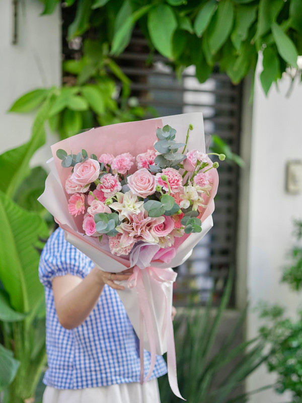 Bó hoa sinh nhật sếp nữ sang trọng