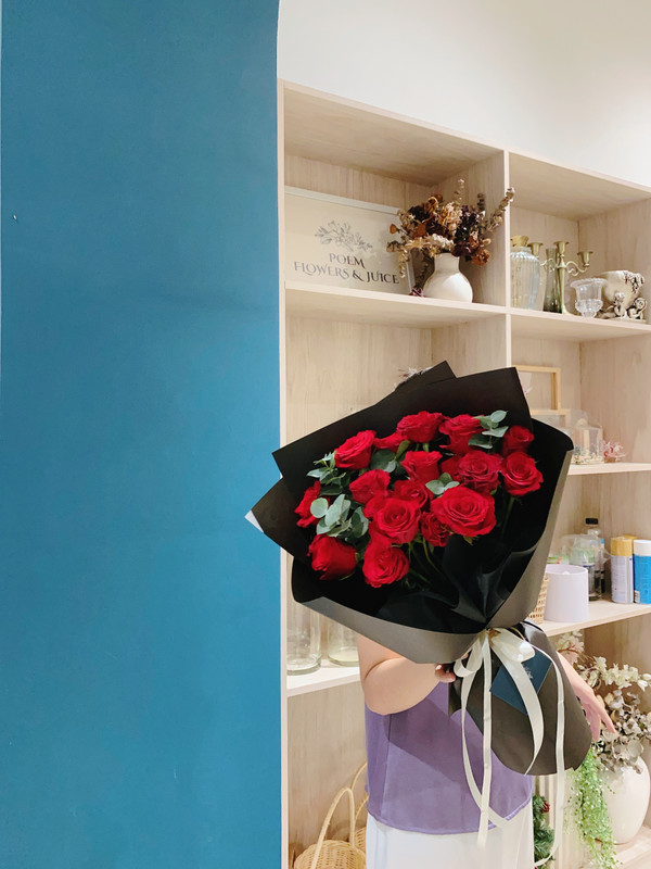 [Hoa valentine 14/2] Hoa tỏ tình  - Hoa tặng người thương - Bó hoa hồng đỏ sang trọng tỏ tình (ảnh thực tế)