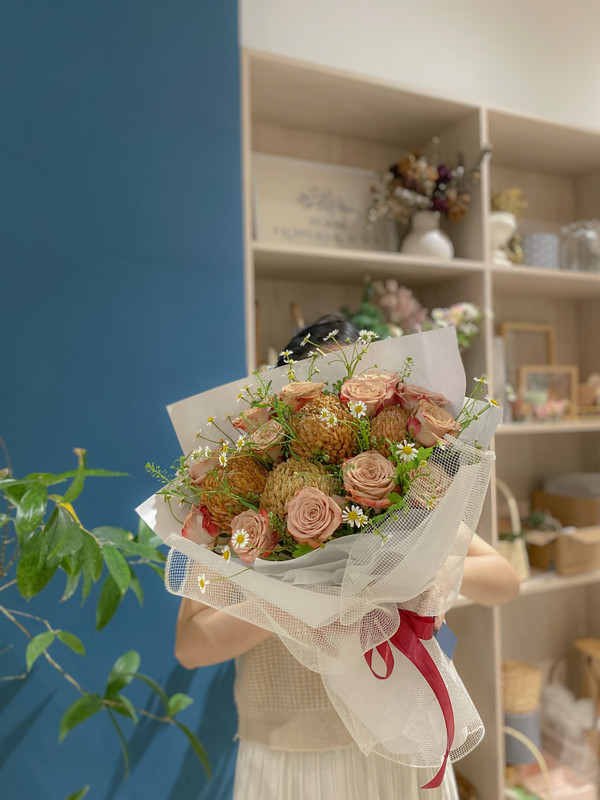 Bó hoa tone nâu sang trọng tặng nam, tặng sếp